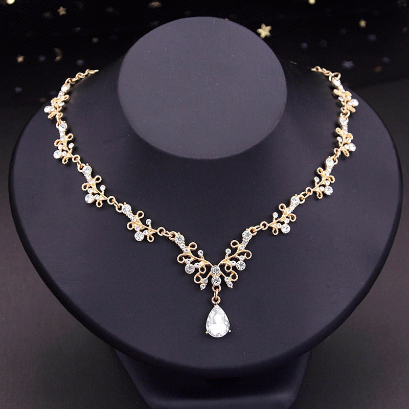 Conjunto de Colar e Brincos de Strass Cristal - Elegância e Sofisticação